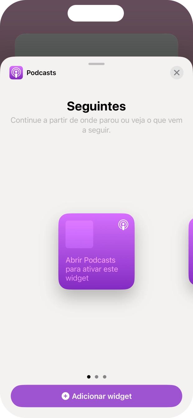 Para escolher a dimensão pretendida para o widget, deslize o dedo para a direita ou para a esquerda sobre o ecrã.