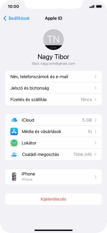 Húzd az ujjad felfelé a kijelző aljáról, hogy visszatérj a kezdőképernyőhöz.