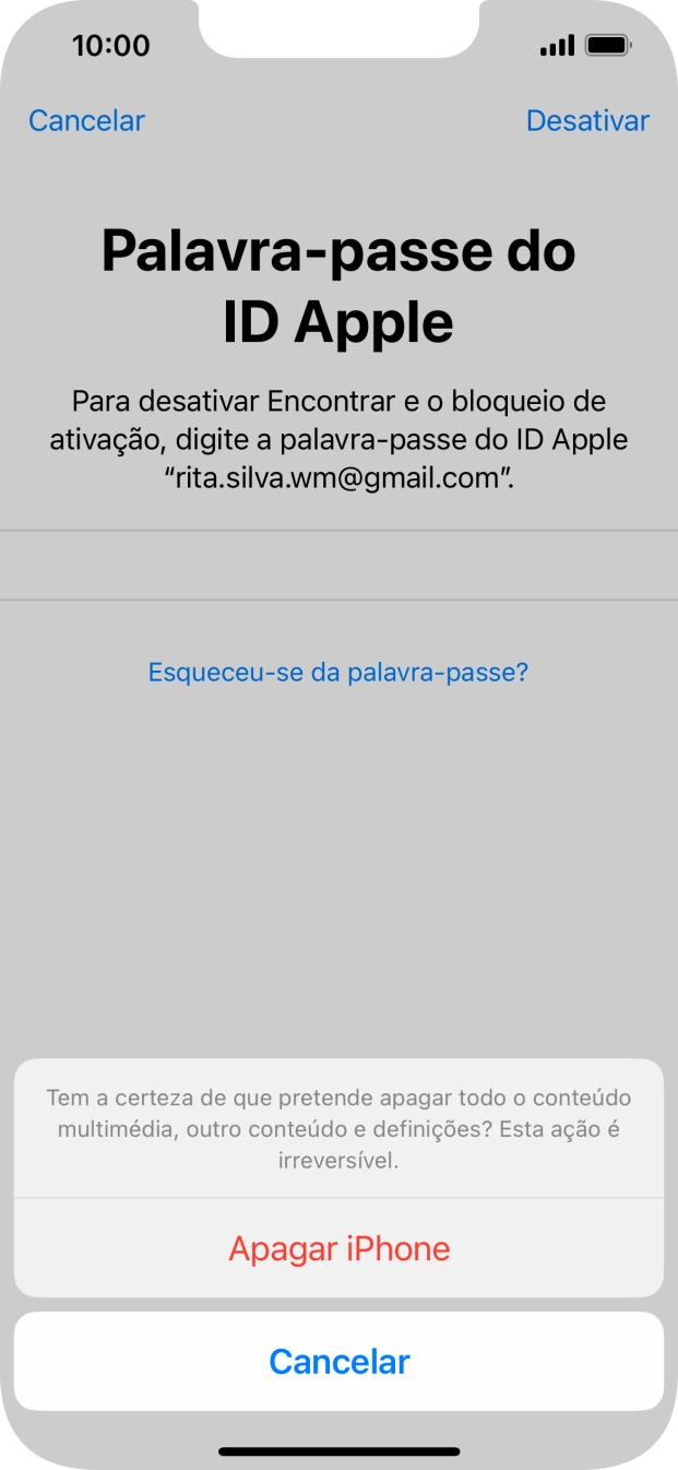 Introduza a password do ID Apple e prima Apagar iPhone. Aguarde um momento enquanto o telefone restabelece as definições originais. Siga as indicações no ecrã para configurar o telefone de modo que este fique pronto a ser utilizado.