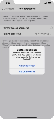 Se o Wi-Fi estiver ativado, prima Só USB e Wi-Fi .