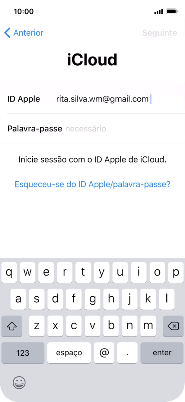 Prima o campo junto a 