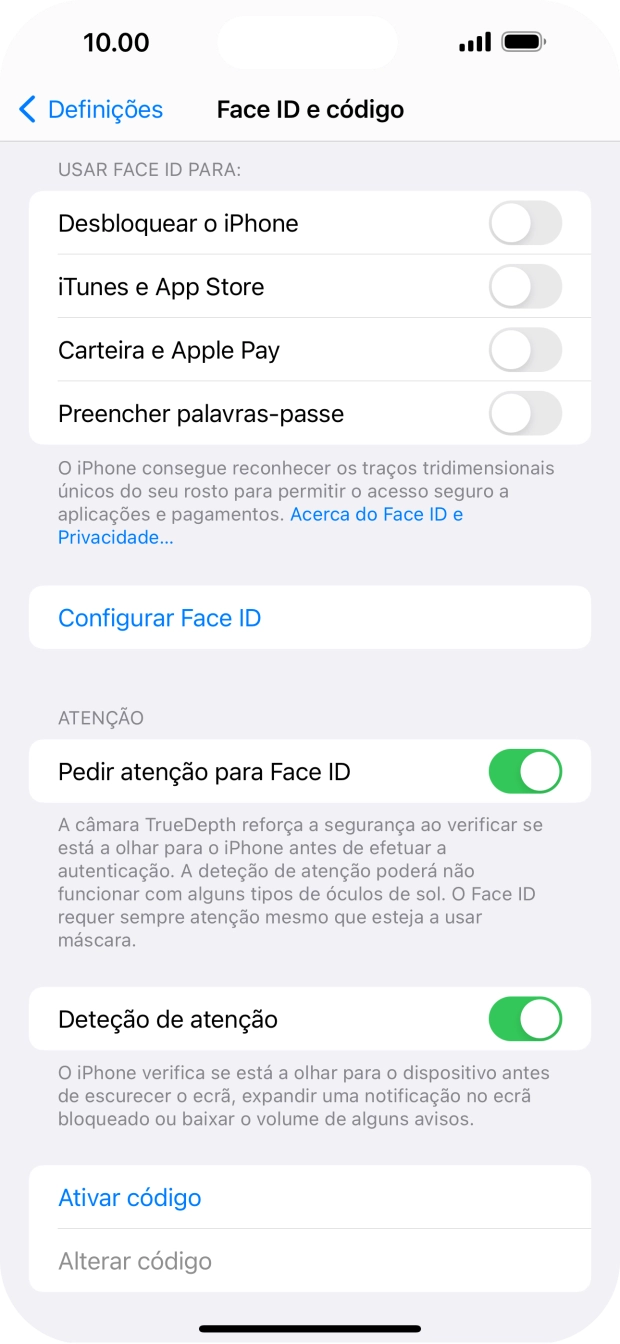 Prima Ativar código e introduza um código de bloqueio do telefone à escolha duas vezes de seguida.