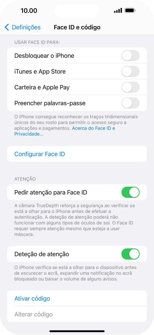 Prima Ativar código e introduza um código de bloqueio do telefone à escolha duas vezes de seguida.