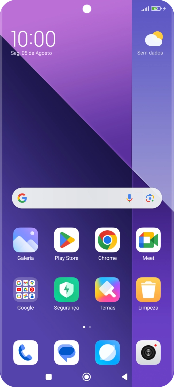 Quando o ícone de bateria em carregamento for mostrado no ecrã, a bateria está em carregamento.