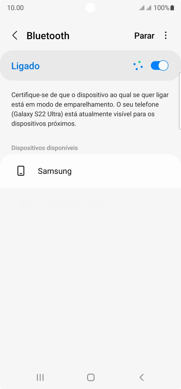 Prima o dispositivo Bluetooth pretendido e siga as indicações no ecrã para emparelhar o dispositivo pretendido com o telefone.