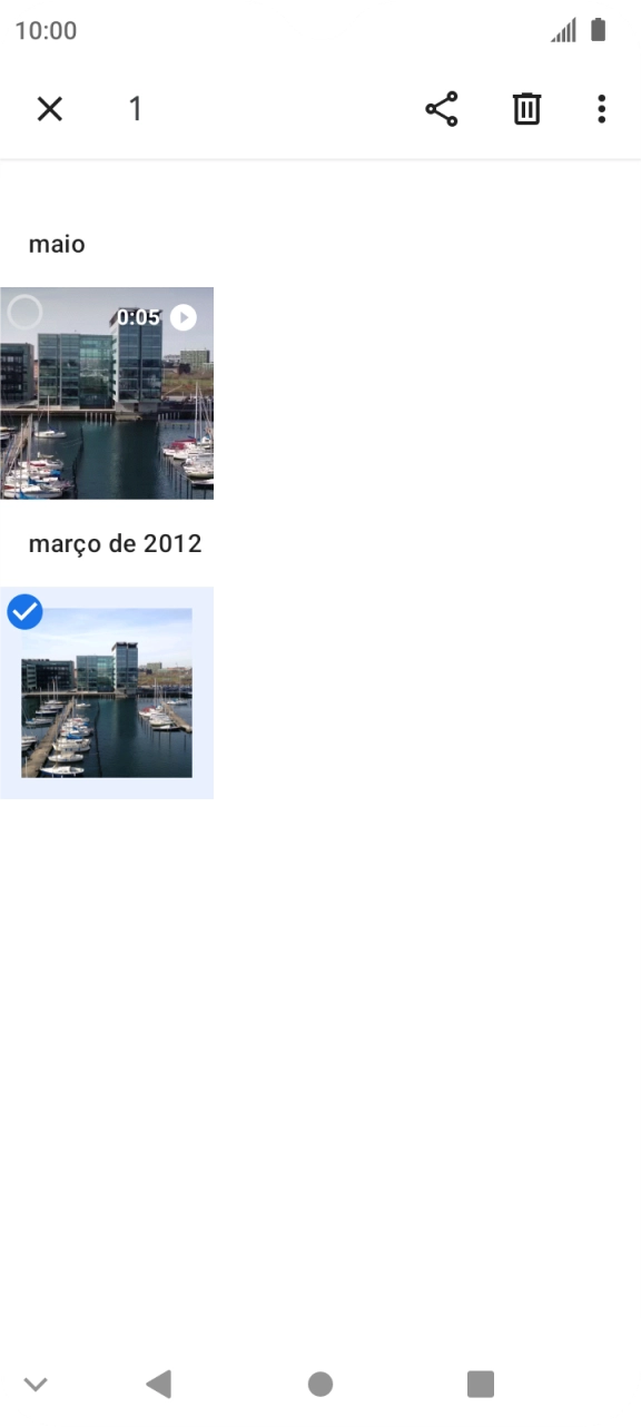 Prima o ícone de menu.