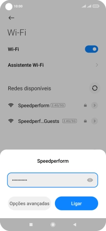 Introduza a password da rede Wi-Fi e prima Ligar.