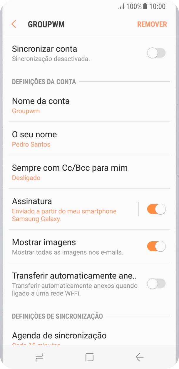 Prima o indicador junto a 