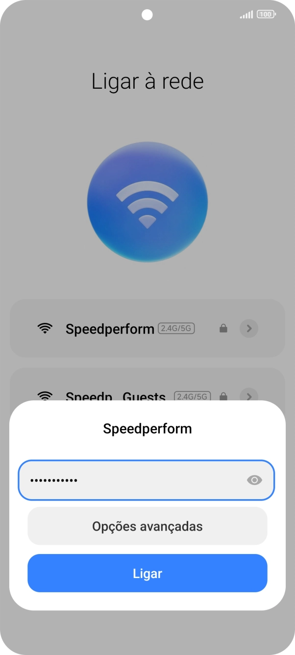Introduza a password da rede Wi-Fi e prima Ligar.