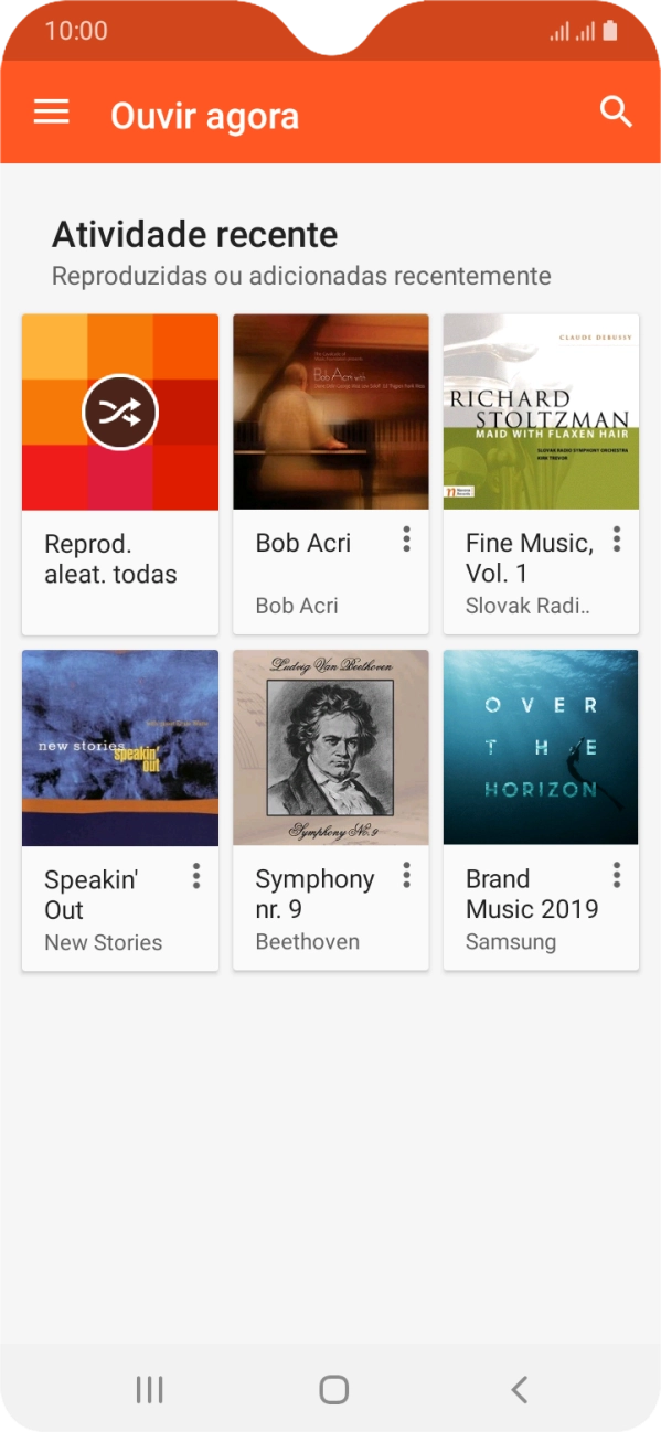Deslize o dedo sobre o ecrã da esquerda para a direita.