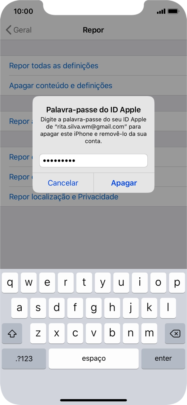 Introduza a password do ID Apple e prima Apagar. Aguarde um momento enquanto o telefone restabelece as definições originais. Siga as indicações no ecrã para configurar o telefone de modo que este fique pronto a ser utilizado.