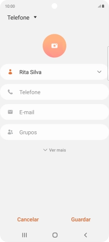 Prima Telefone e introduza o número de telefone pretendido.