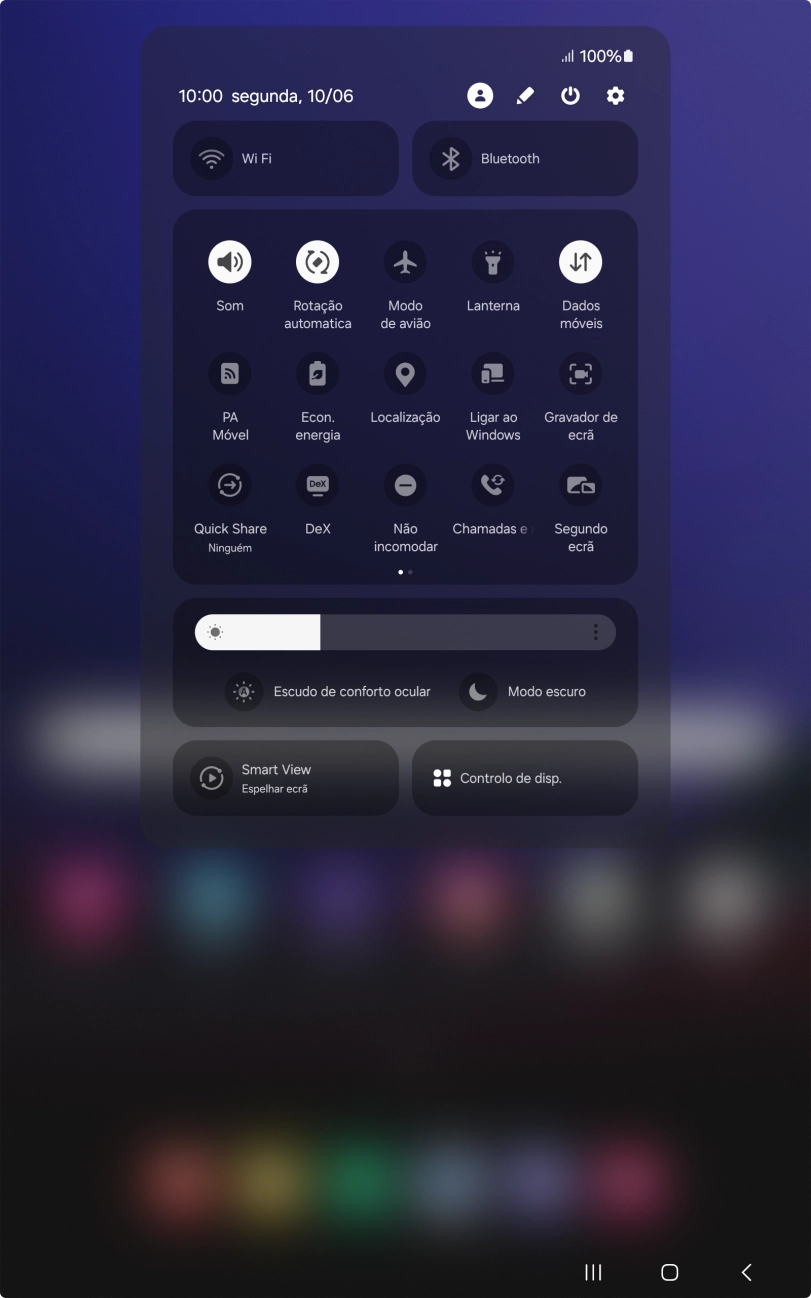 Prima o ícone de definições.