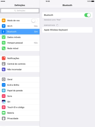 Prima o dispositivo Bluetooth pretendido e siga as indicações no ecrã para emparelhar o dispositivo pretendido com o tablet.