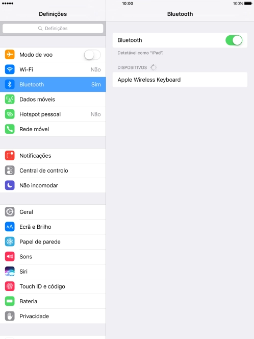 Prima o dispositivo Bluetooth pretendido e siga as indicações no ecrã para emparelhar o dispositivo pretendido com o tablet.