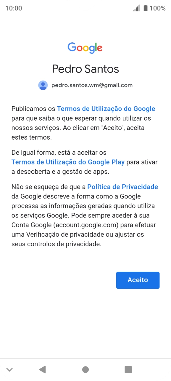 Prima Aceito e siga as indicações no ecrã para escolher as definições da conta Google.