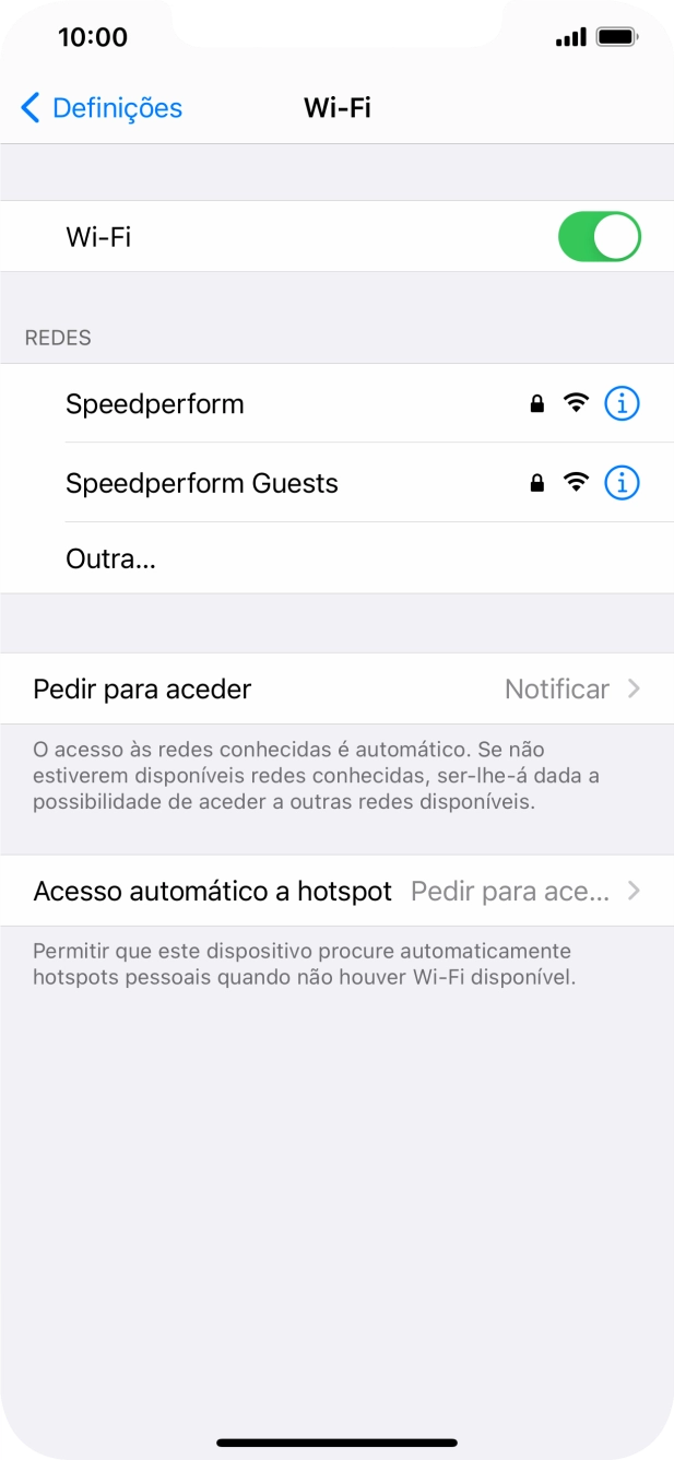 Prima a rede Wi-Fi pretendida e introduza a password da rede Wi-Fi.