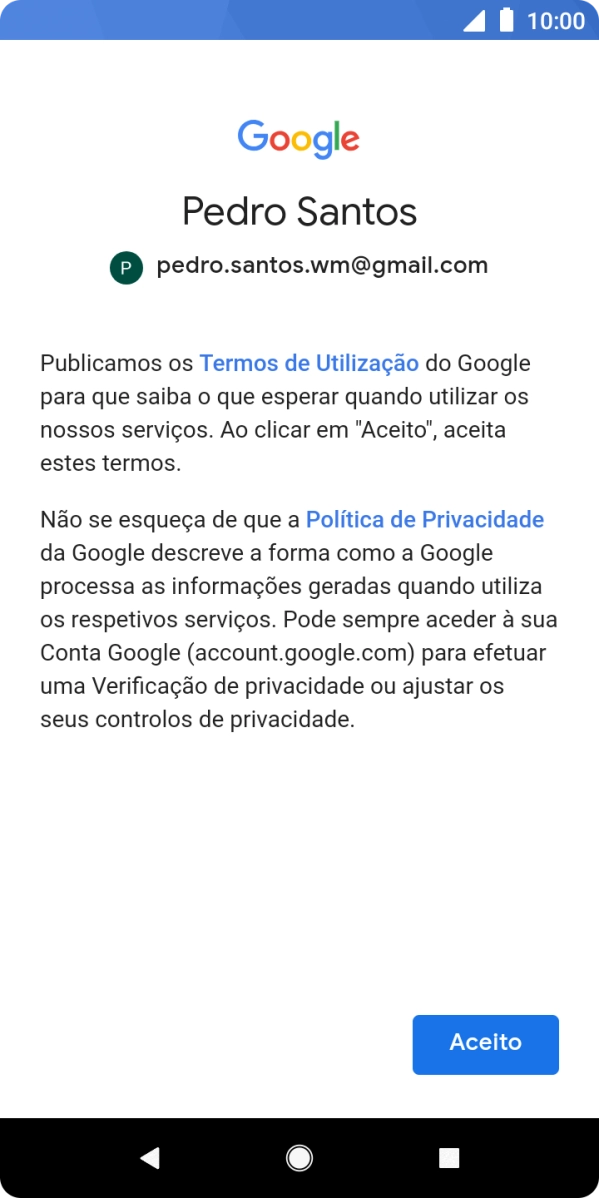 Prima Aceito e siga as indicações no ecrã para escolher as definições da conta Google.