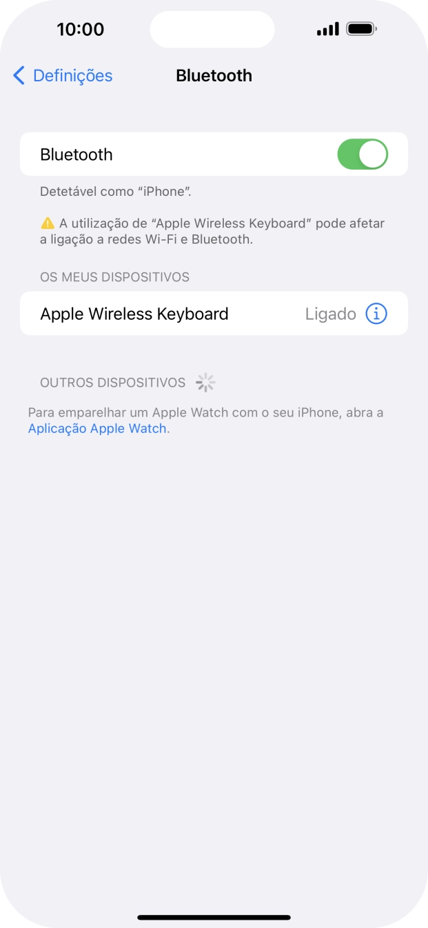 Para voltar ao ecrã inicial, deslize o dedo de baixo para cima a partir da base do ecrã.