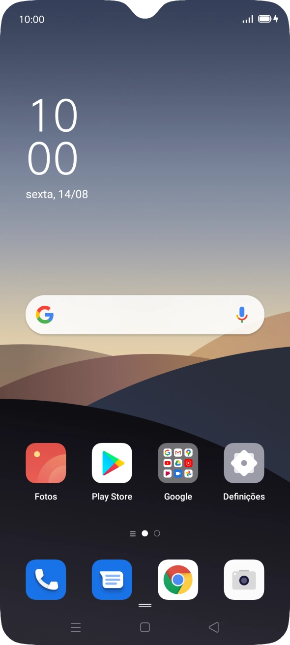 Quando o ícone de bateria em carregamento for mostrado no ecrã, a bateria está em carregamento.