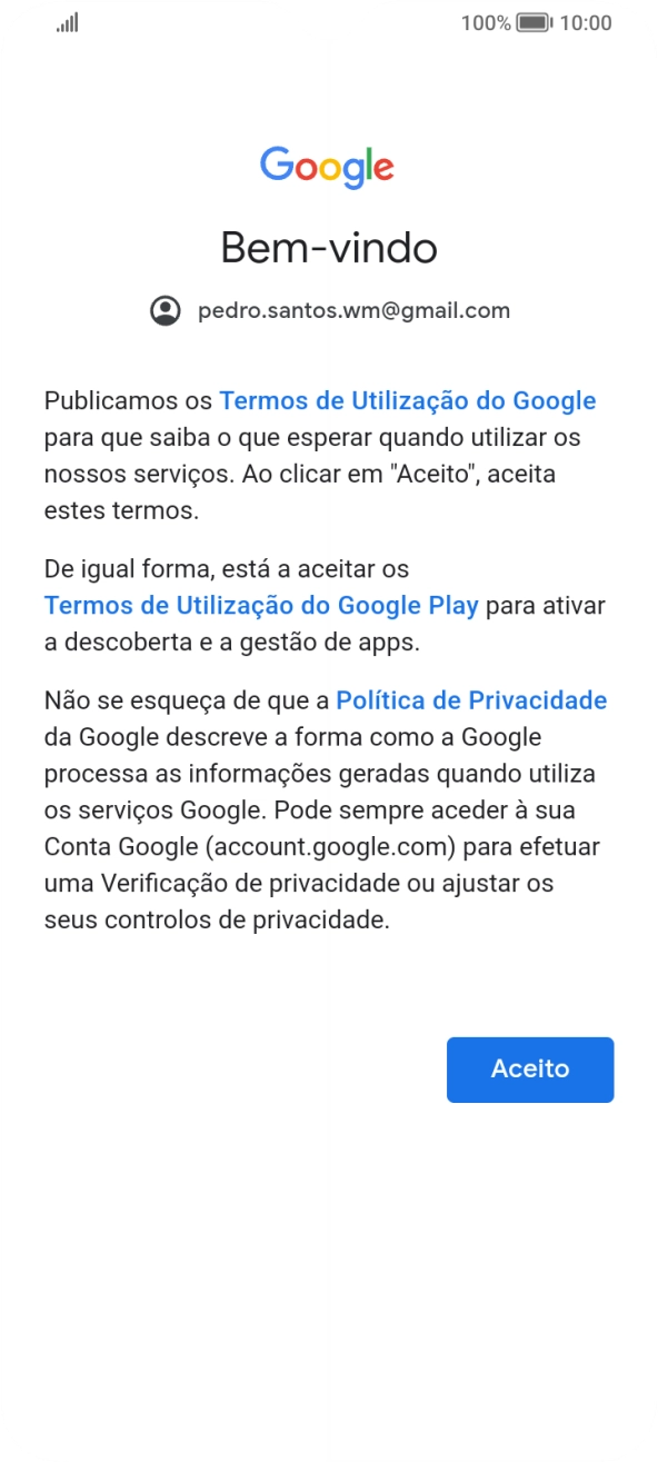 Prima Aceito e siga as indicações no ecrã para escolher as definições da conta Google.