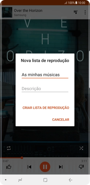Introduza o nome pretendido para a lista de reprodução e prima CRIAR LISTA DE  REPRODUÇÃO.