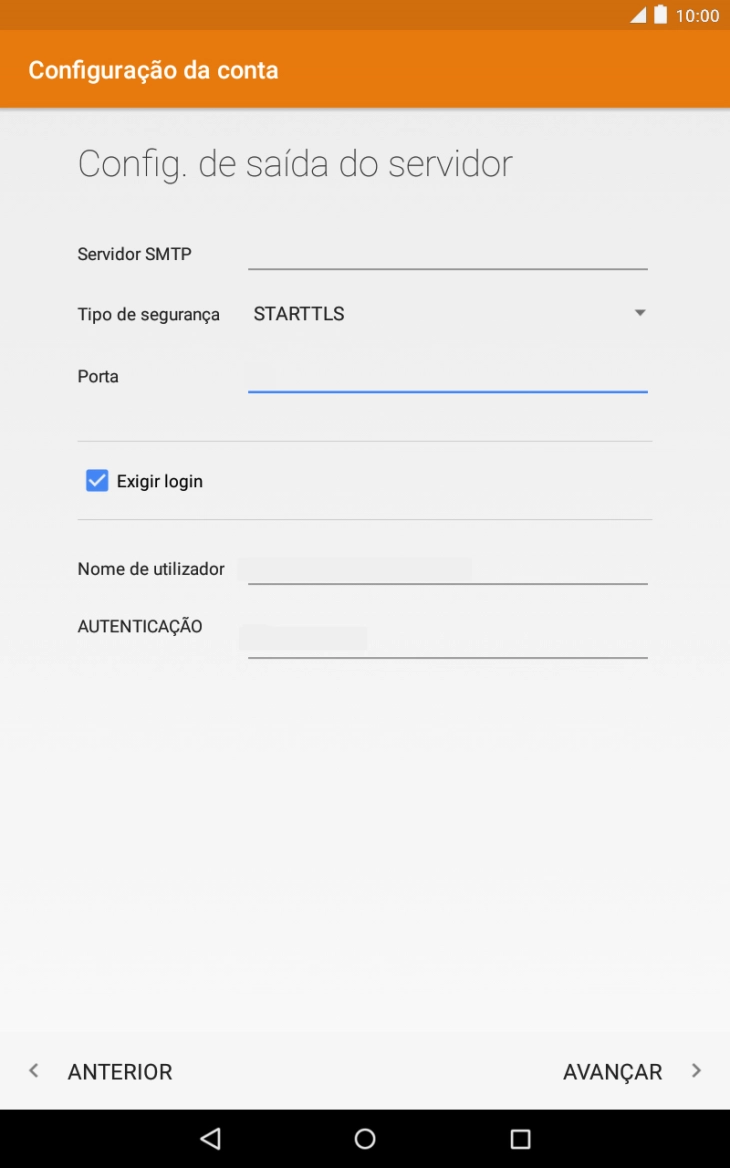 Prima o campo junto a 