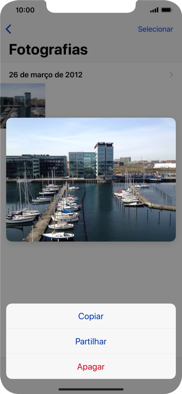 Prima a função pretendida e siga as indicações no ecrã para utilizar a função escolhida.