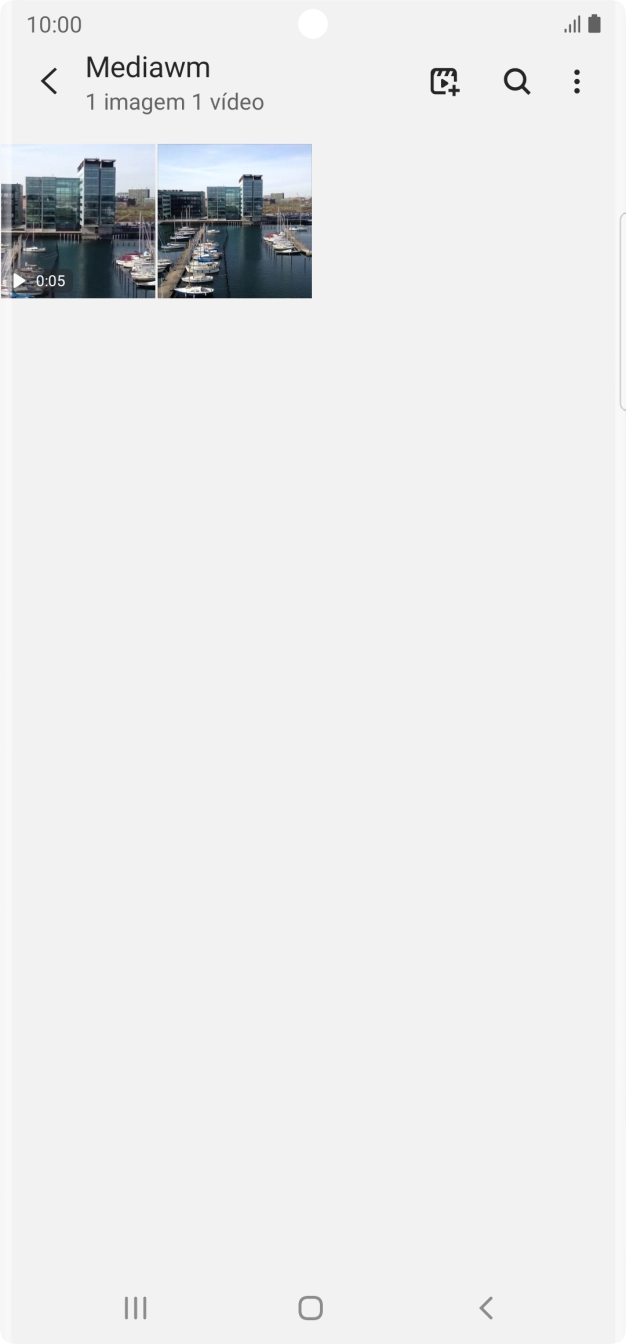 Prima durante um momento uma imagem ou um clipe de vídeo.