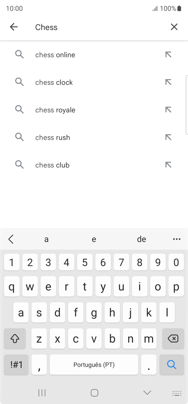 Introduza o nome ou categoria da app pretendida e prima o ícone para pesquisar.
