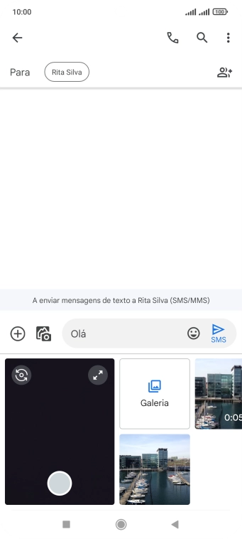Prima Galeria e vá até à pasta pretendida.