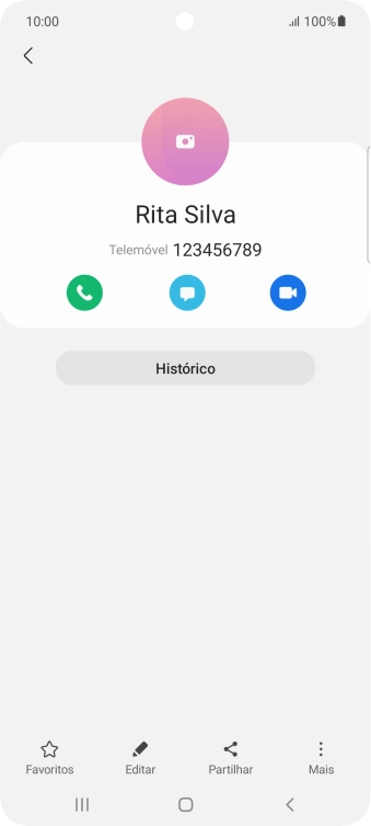 Prima o ícone de chamada.