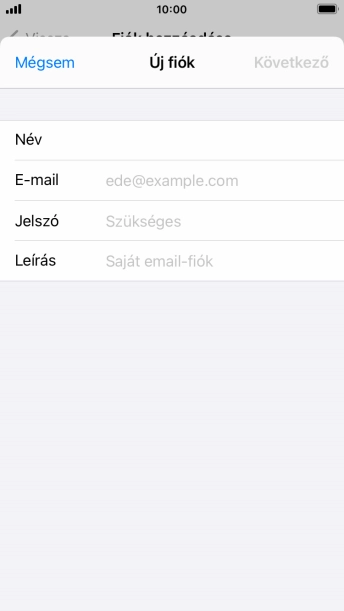 Kattints az E-mail mezőre, és írd be az e-mail címedet.
