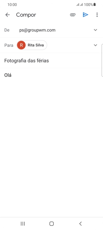 Prima o ícone de anexo.