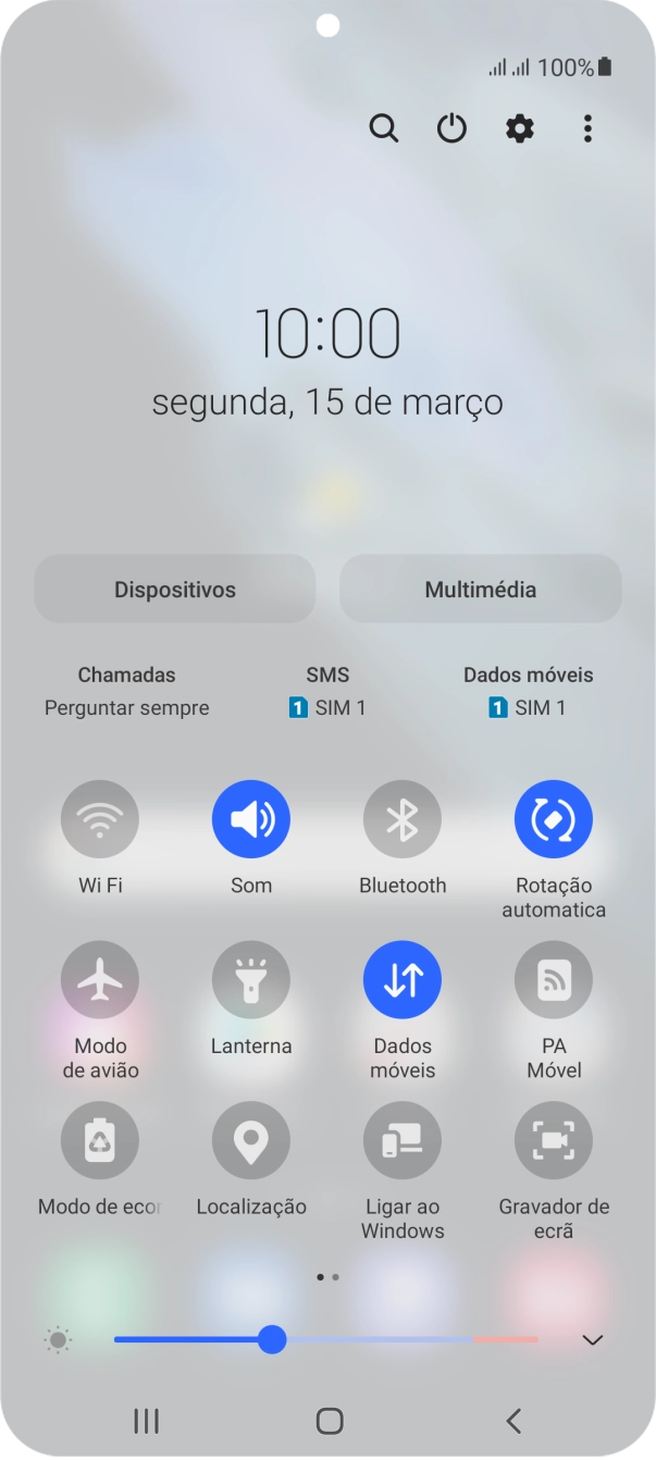 Prima o ícone de definições.