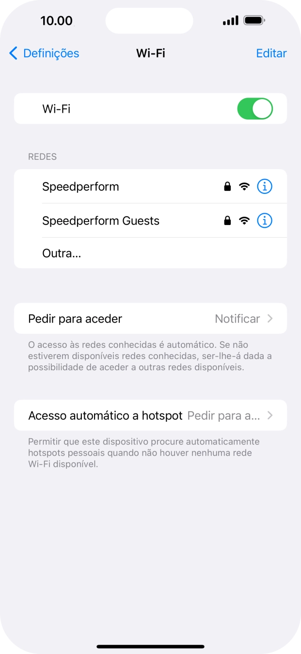 Prima a rede Wi-Fi pretendida e introduza a password da rede Wi-Fi.