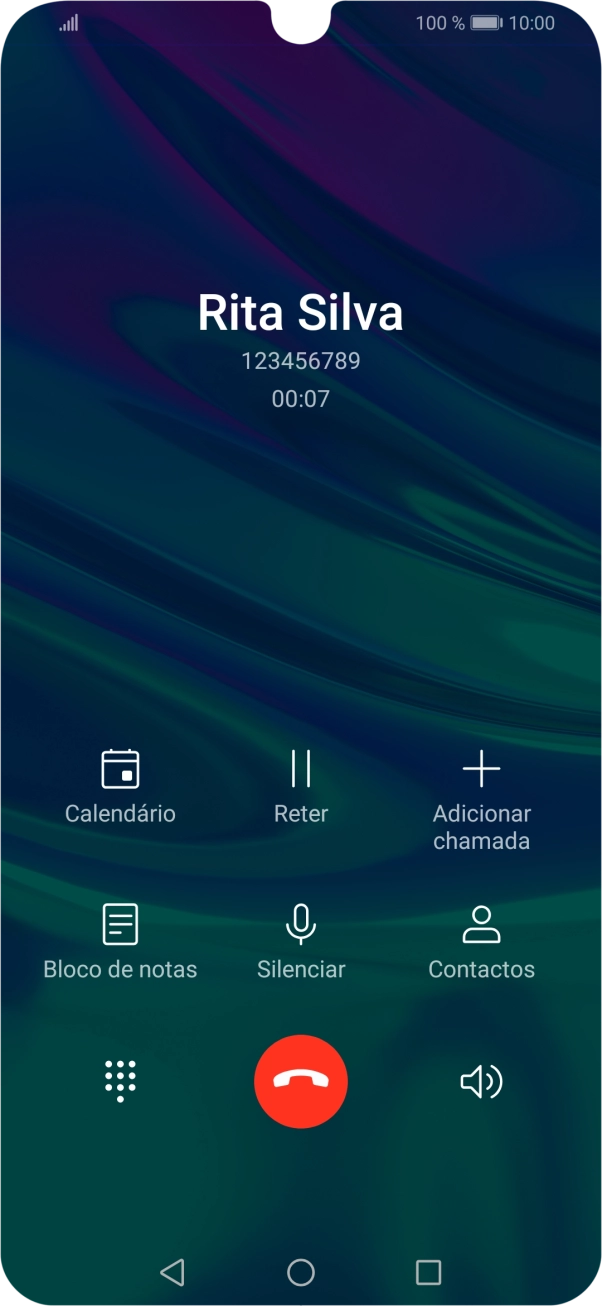 Prima o ícone para terminar a chamada.
