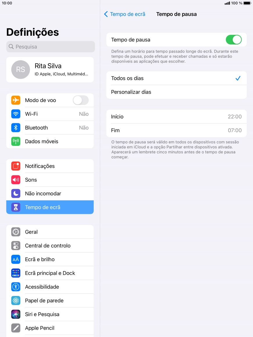 Prima a seta para a esquerda.
