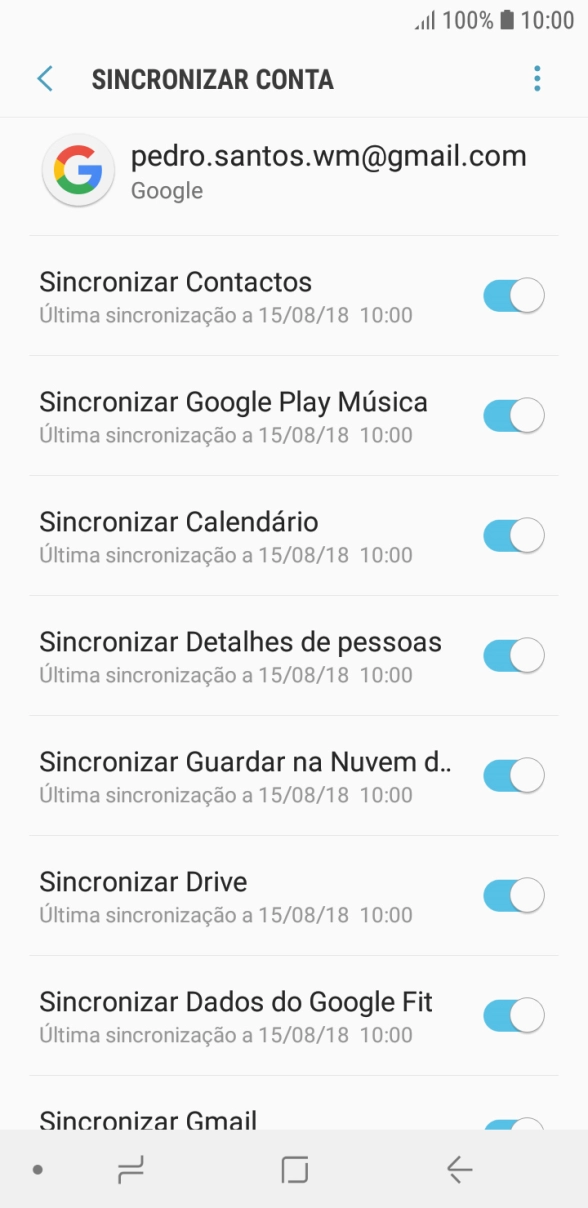 Prima a tecla de início para terminar e voltar ao ecrã inicial.