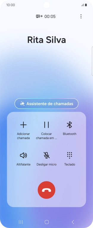 Prima Assistente de chamadas durante uma chamada.