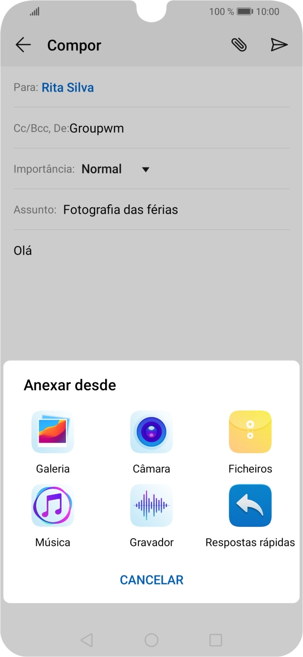 Prima Ficheiros e vá até à pasta pretendida.