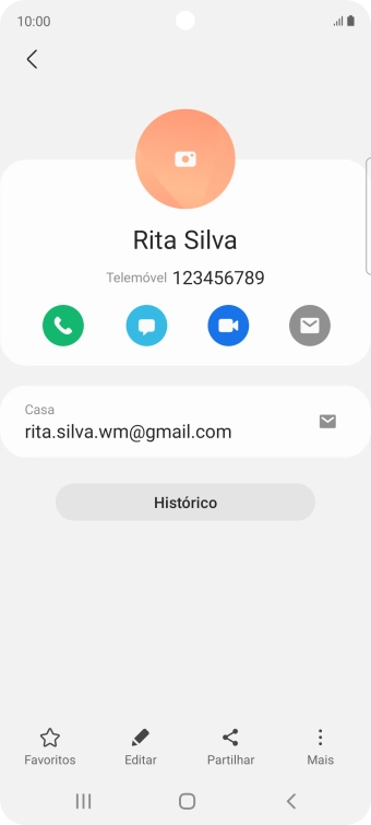 Prima o ícone de chamada.