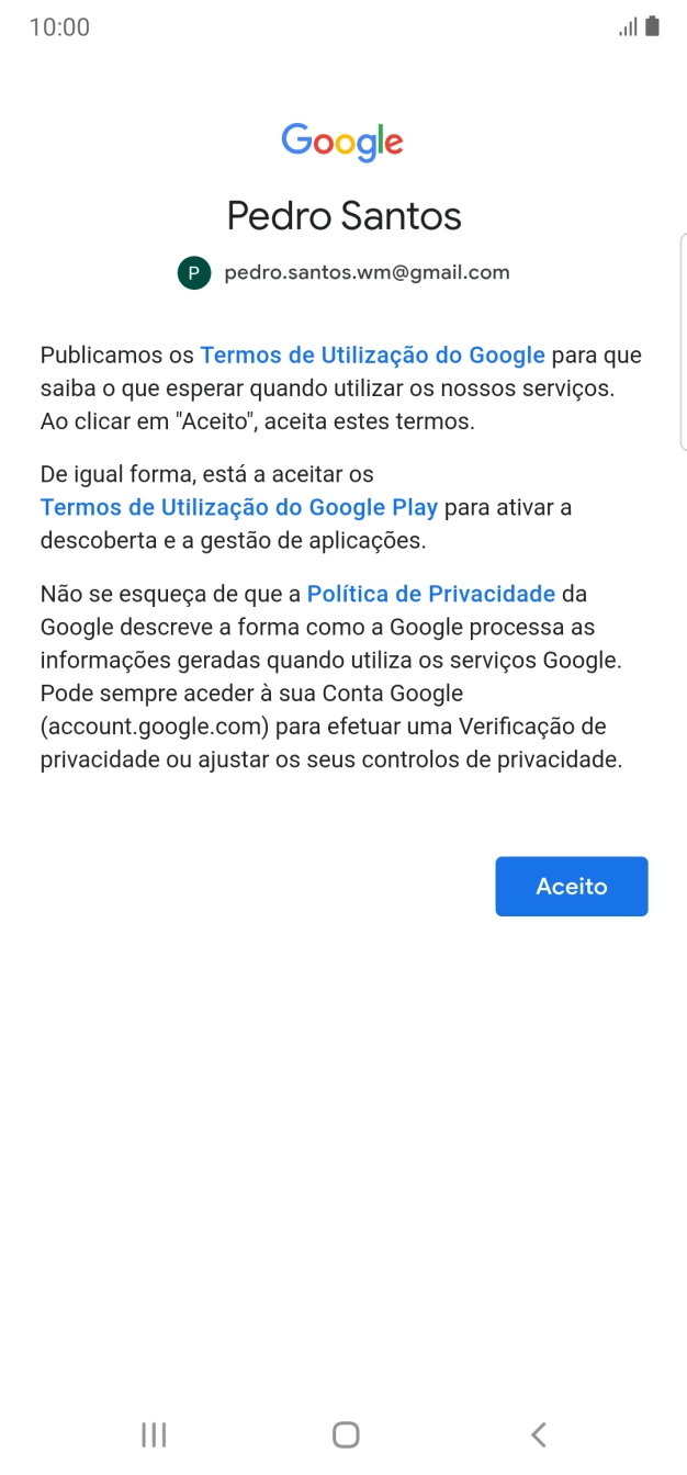 Prima Aceito e siga as indicações no ecrã para escolher as definições da conta Google.