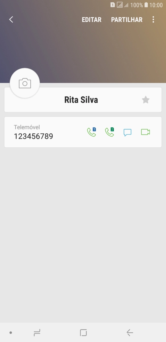 Prima a tecla de início para terminar e voltar ao ecrã inicial.
