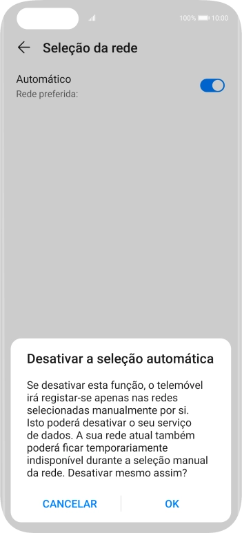 Prima OK e aguarde enquanto o telefone procura as redes.