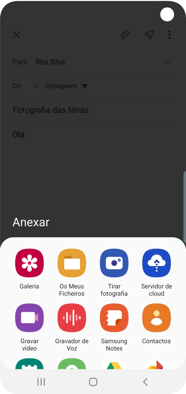 Prima Os Meus Ficheiros e vá até à pasta pretendida.