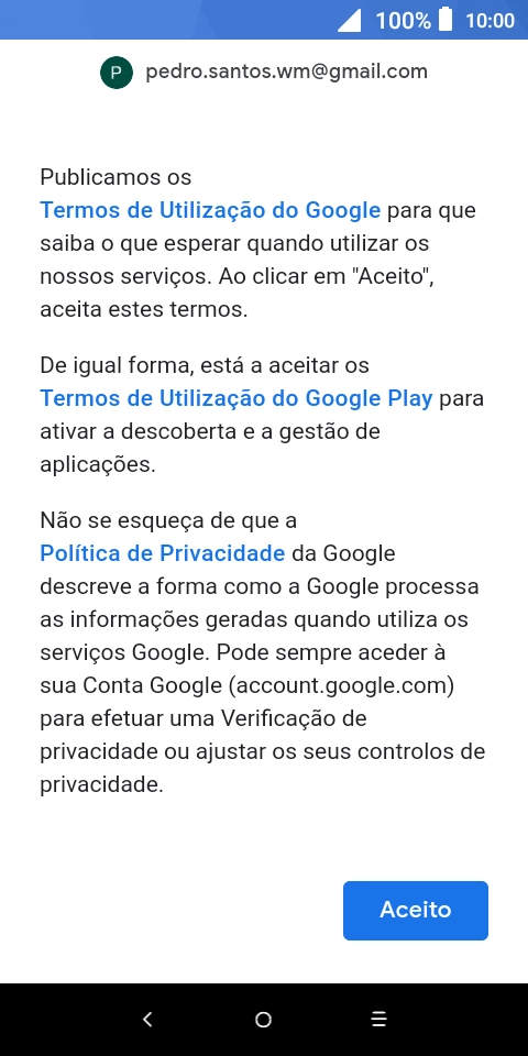 Prima Aceito e siga as indicações no ecrã para escolher as definições da conta Google.