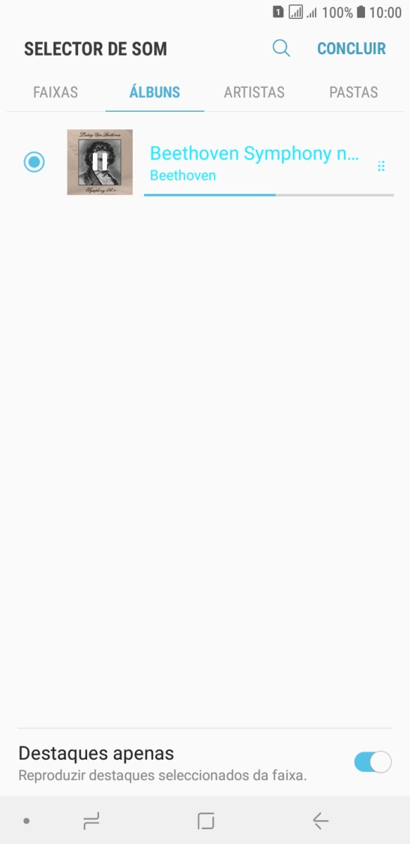 Quando tiver encontrado o tom de toque que pretende, prima CONCLUIR.