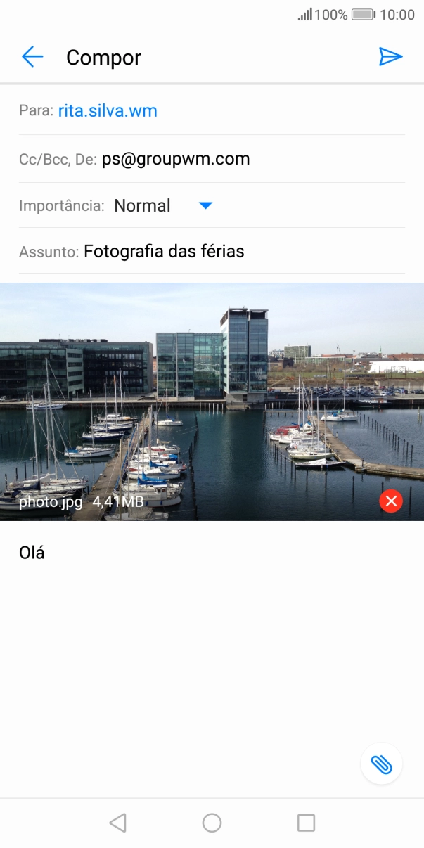 Prima o ícone para enviar quando terminar de escrever o seu e-mail.