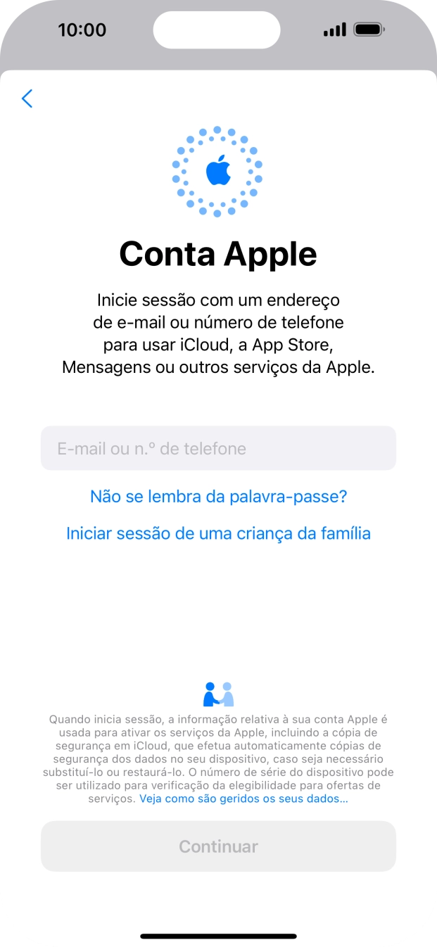 Prima E-mail ou n.º de telefone e introduza o nome de utilizador do seu ID Apple.